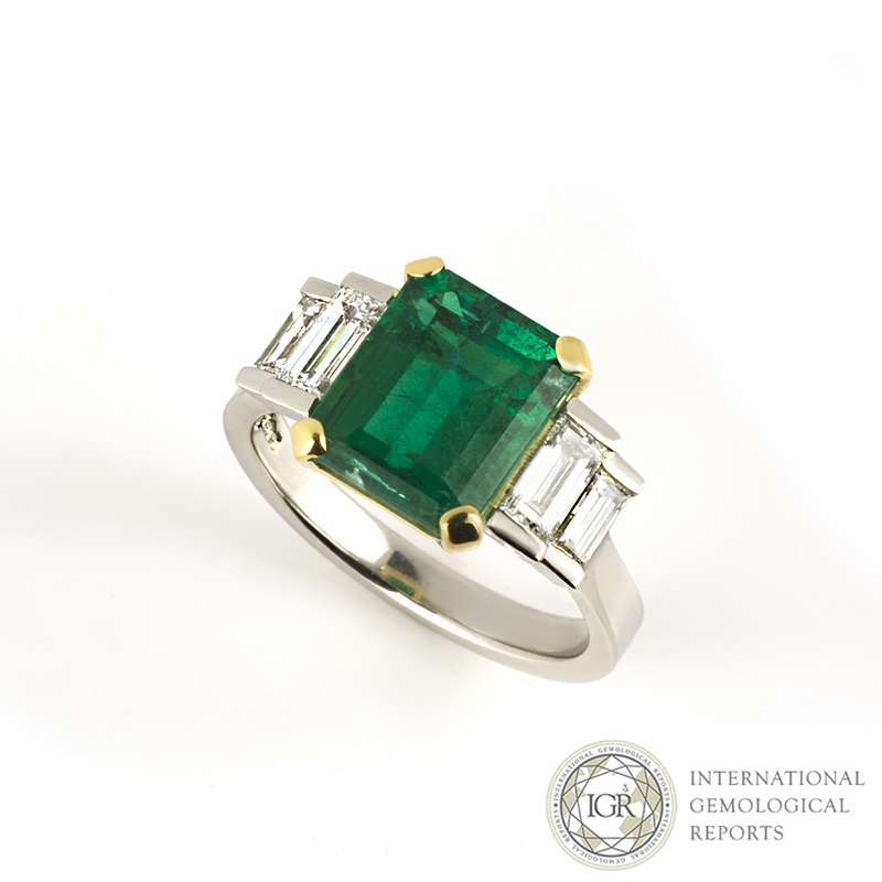 Columbian Emerald and Diamond Ring in Platinum 3.60ct | Rich Diamonds